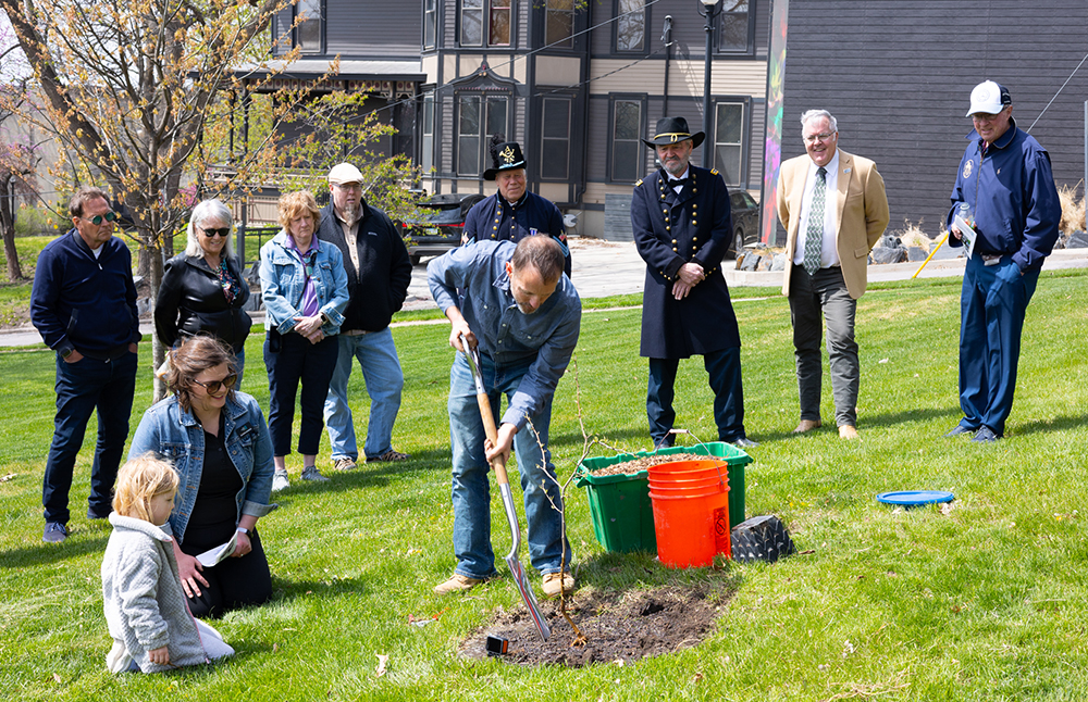 Osage Orange Planting Ceremony 2024