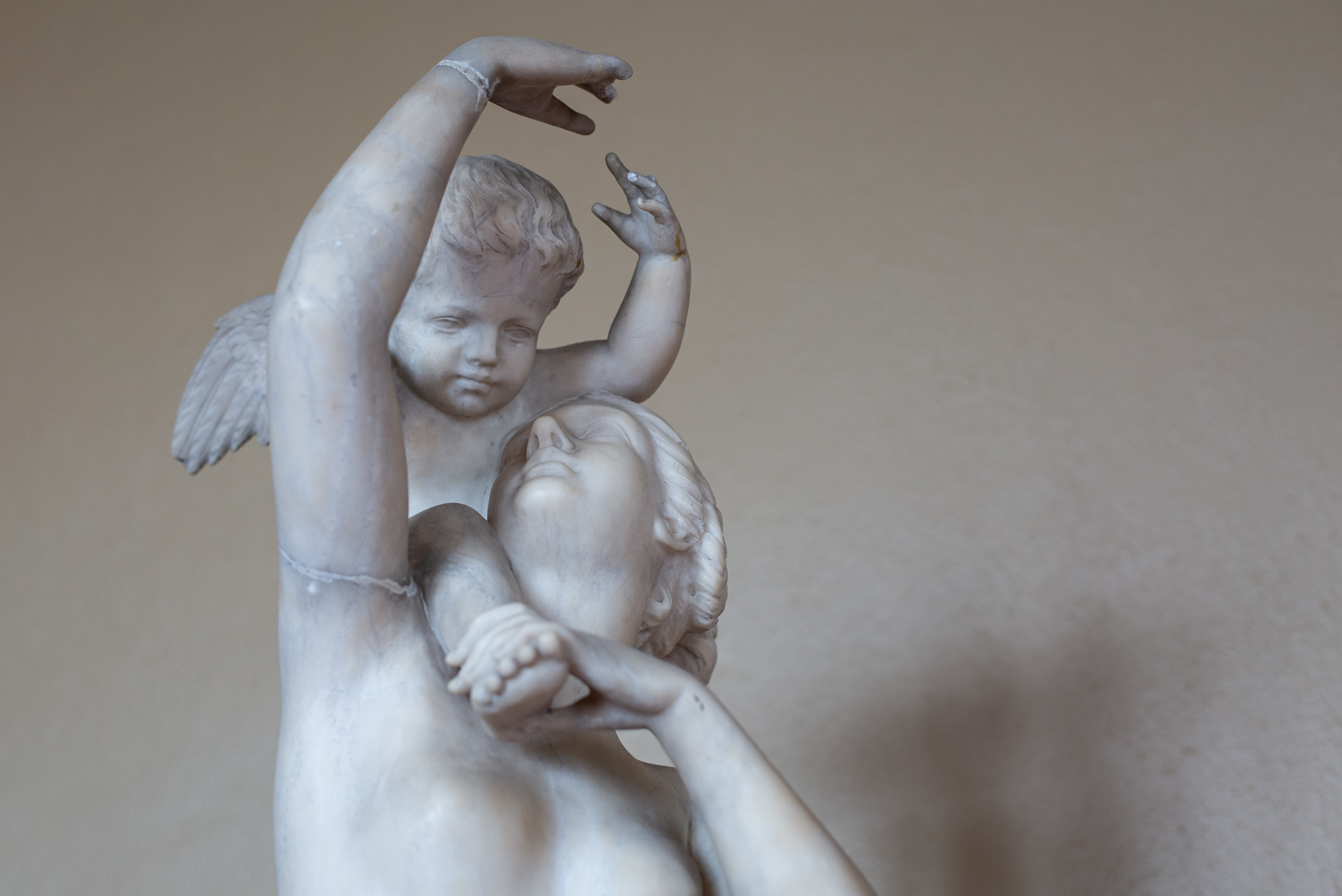 Venus Mezzanine Close