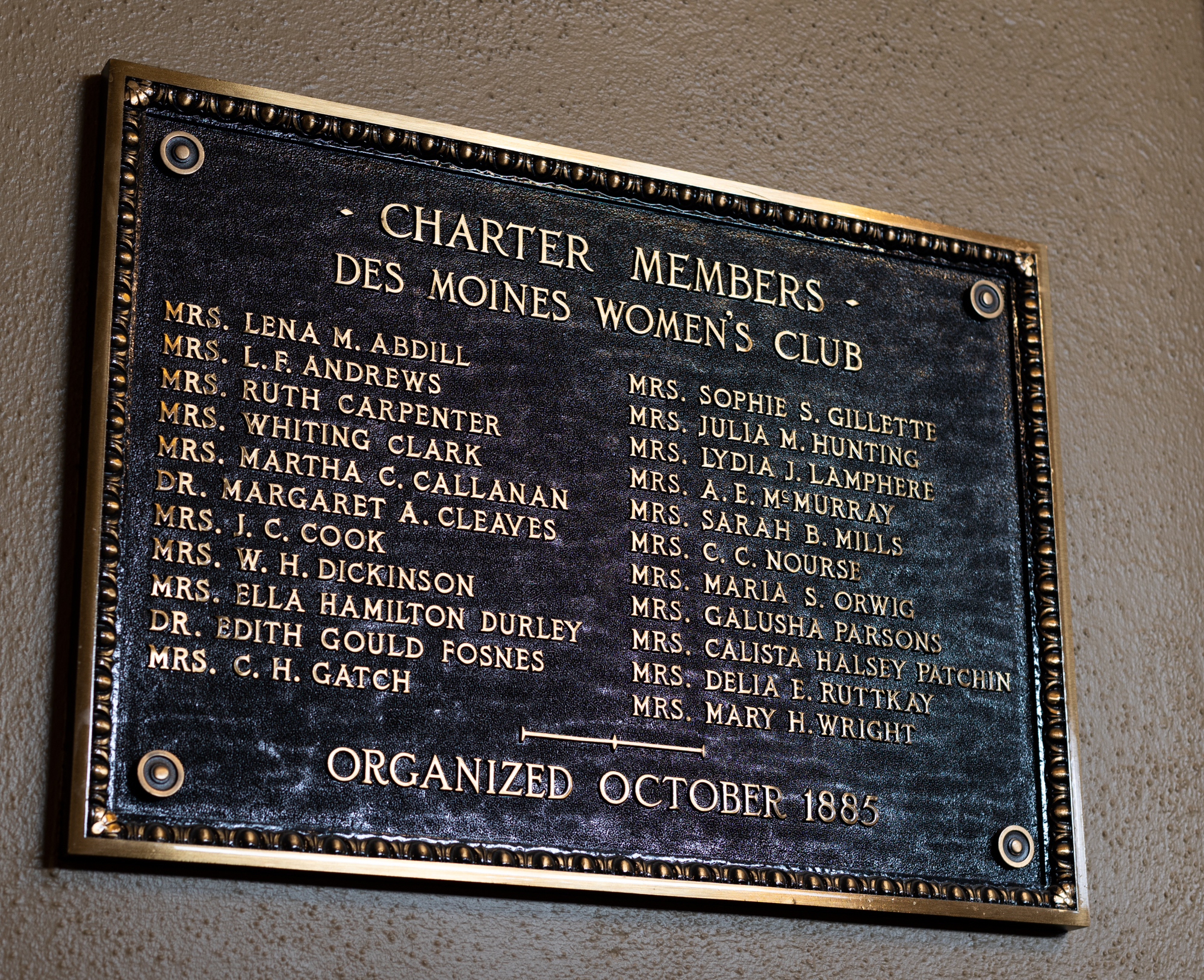Sign charter dmwc members