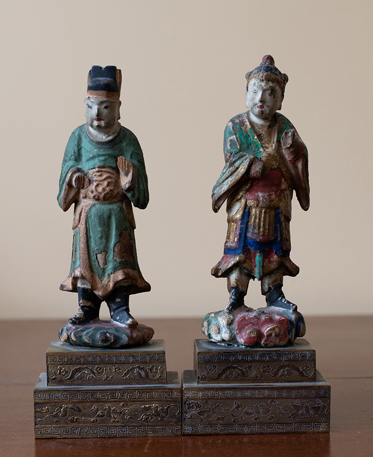 Wood asian figures 2